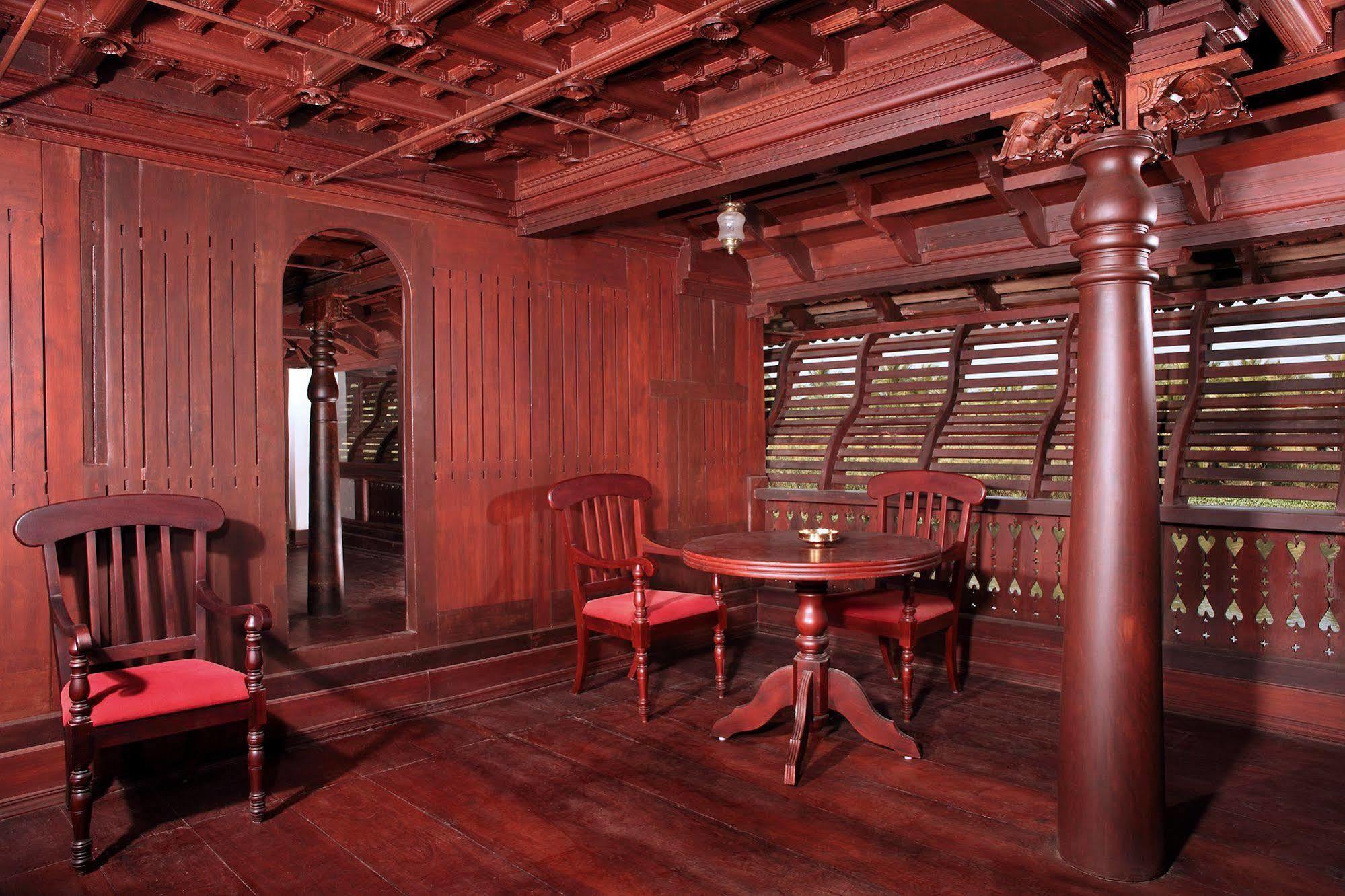 Soma Kerala Palace Murinjupuzha Exterior photo