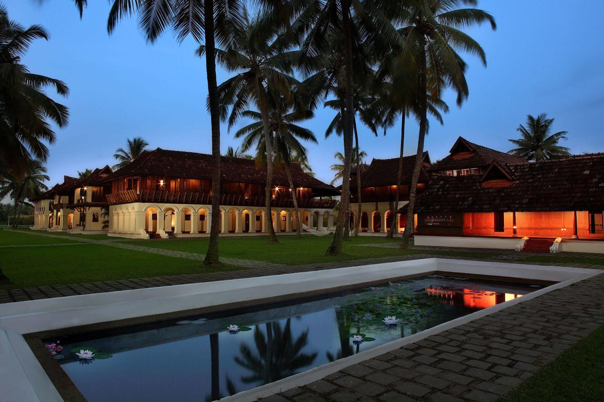 Soma Kerala Palace Murinjupuzha Exterior photo